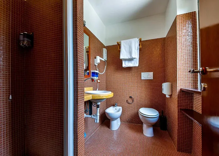 בית הארחה E-room 42