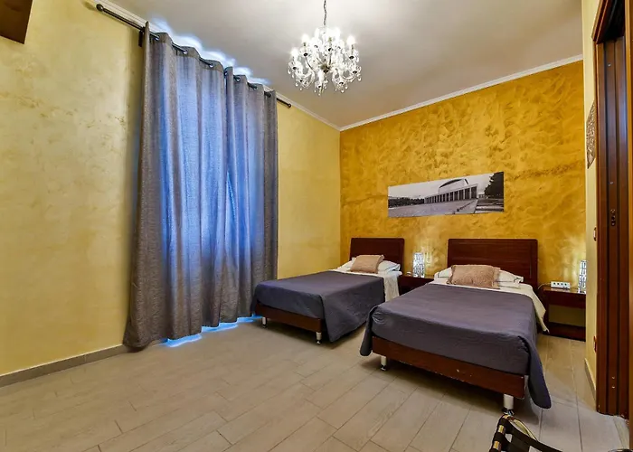 E-room 42 בית הארחה 3*